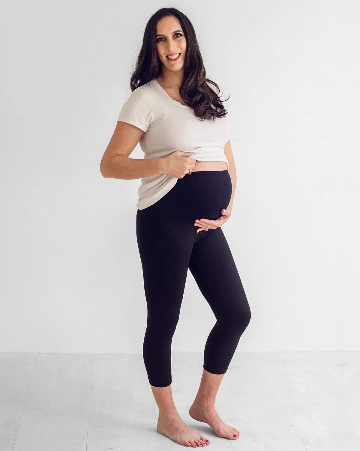 Comfy Maternity Cropped Leggings